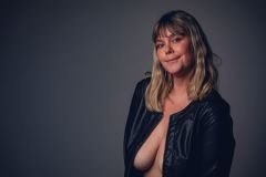 Séance Photo Boudoir Lingerie - Ludivine - christophehetuin.com photographe & vidéaste mariage famille entreprise